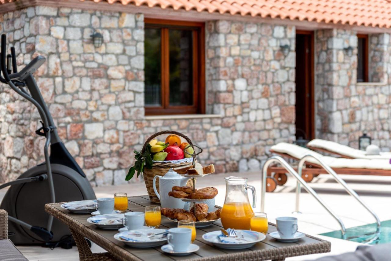 Filerolia Stone House Villa