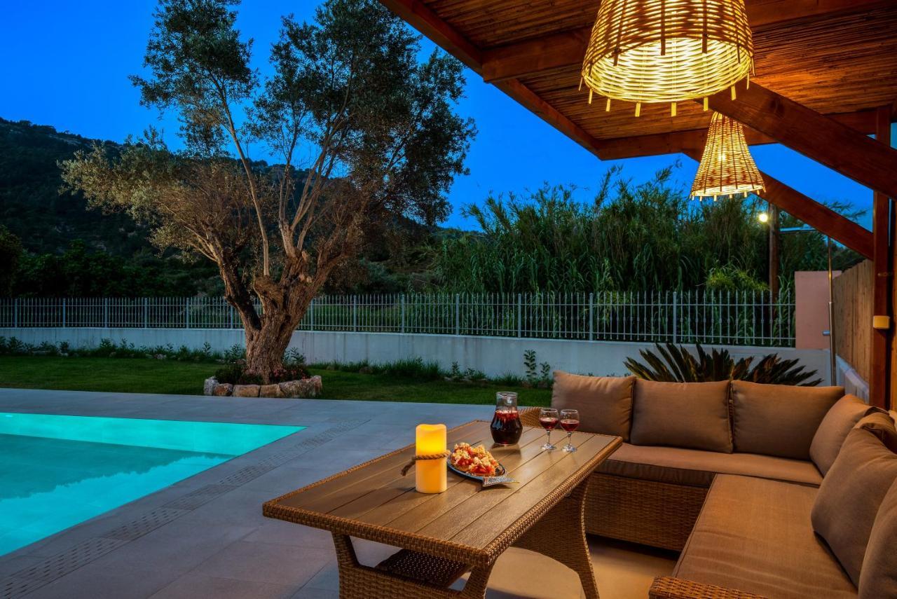 Filerolia Stone House Villa *