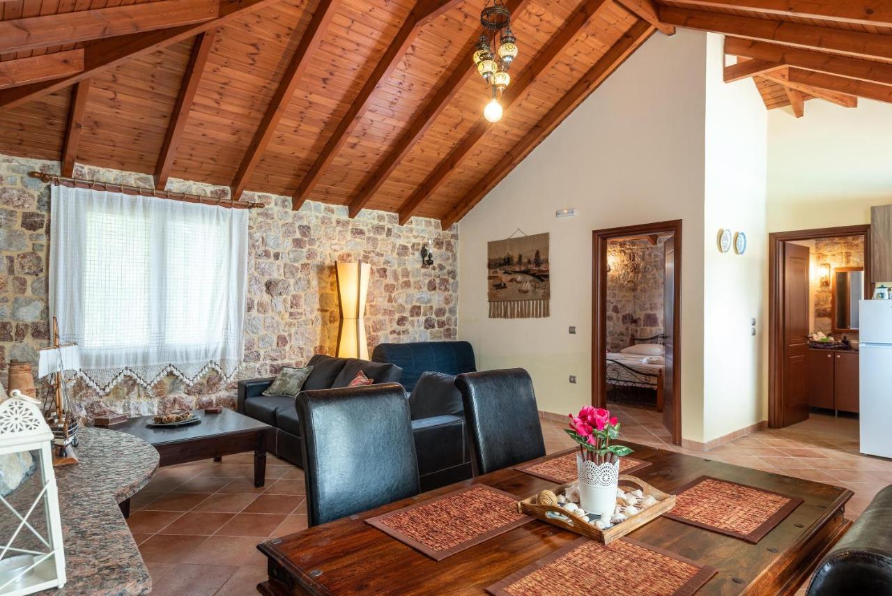 Filerolia Stone House Villa