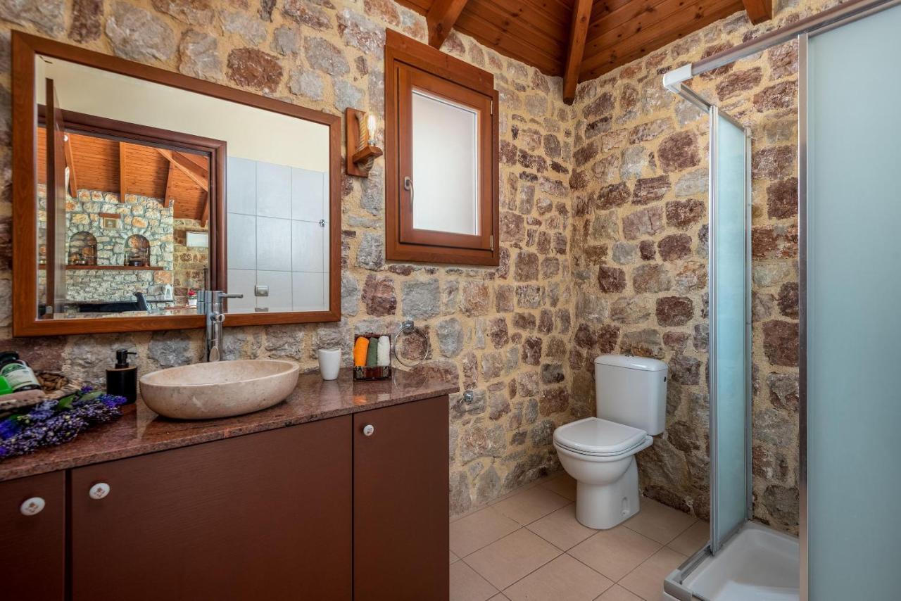 Villa Filerolia Stone House *